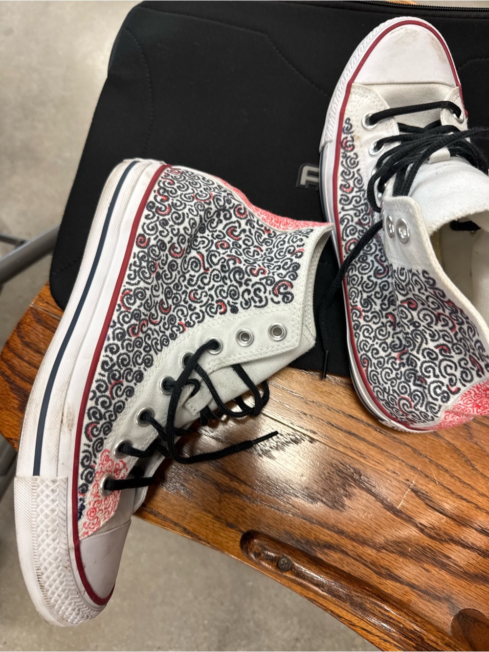 Converse-ChickHigh-Top Canvas Women’s Sneakers in White with Black & Red Pattern